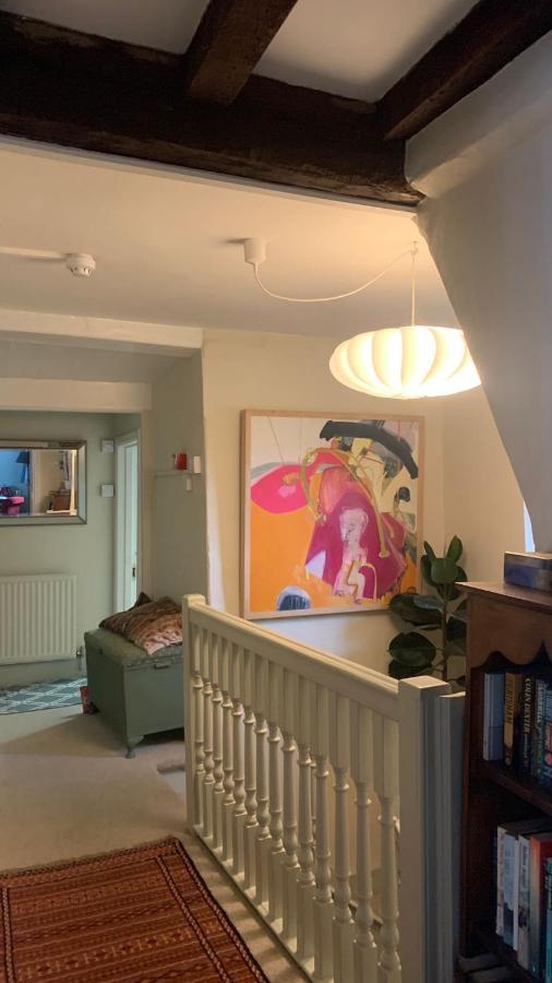 The Totnes Guest House. Upstairs At Zappa'S ภายนอก รูปภาพ