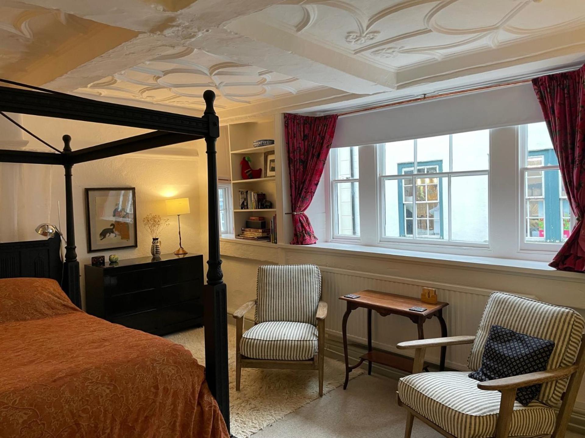 The Totnes Guest House. Upstairs At Zappa'S ภายนอก รูปภาพ